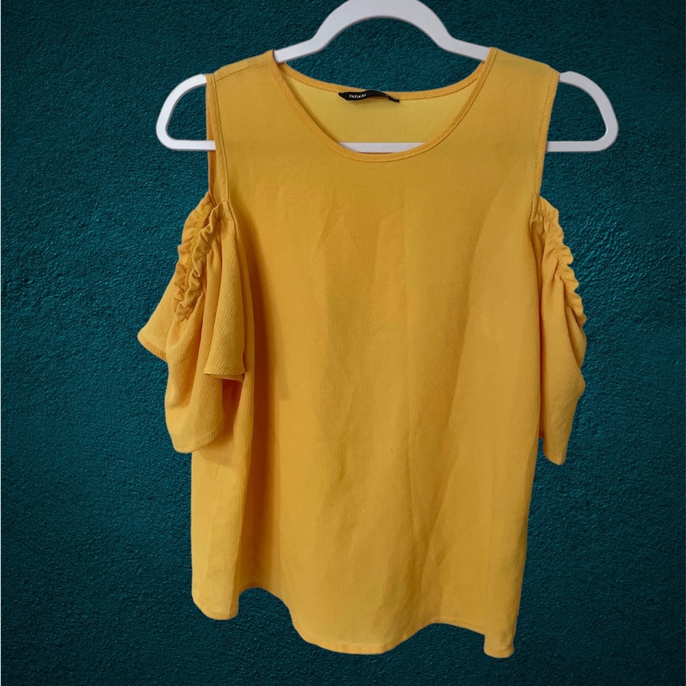 Off shoulder blouse Size S